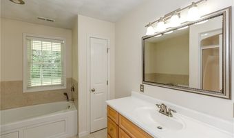 167 Cranberry Ridge Rd, Glocester, RI 02857