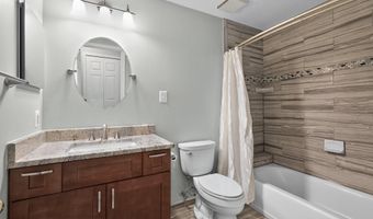 20604 CORNSTALK Ter 301, Ashburn, VA 20147