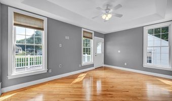 135 West St, Cromwell, CT 06416