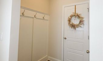 573 AUBURN Xing, Auburn, GA 30011