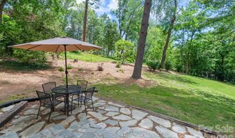 16 Chipping Green Dr, Arden, NC 28704
