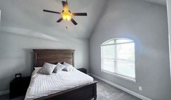 3201 SW Stoneway Ave, Bentonville, AR 72713