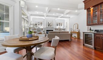 7527 WESTFIELD Dr, Bethesda, MD 20817