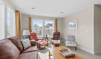 300 N PACIFIC St 37, Rockaway Beach, OR 97136