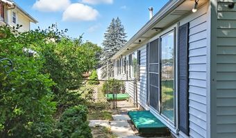 2216 Eastlawn Ave, Akron, OH 44305