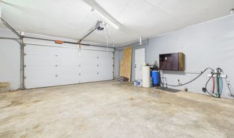 3180 S 200 E, Anderson, IN 46017