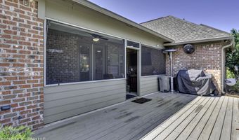 216 Emerald Cir, Brandon, MS 39047