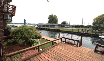 131 Cherryl 4, Algonac, MI 48001