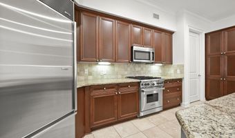 998 Stanford Ave #511, Baton Rouge, LA 70808