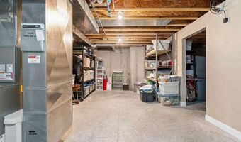 5401 N AMETHYST Dr, Appleton, WI 54913