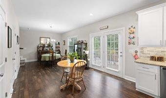 1385 Robins Nest Dr, Asheboro, NC 27203