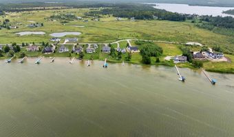 6097 Summerside Dr, Alanson, MI 49706