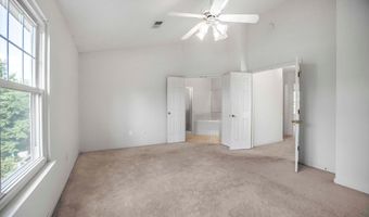 43782 BROOKLINE Ter, Ashburn, VA 20147