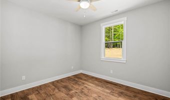 1695 NC Highway 801 S, Advance, NC 27006