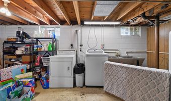 46785 Middle Ridge Rd, Amherst, OH 44001