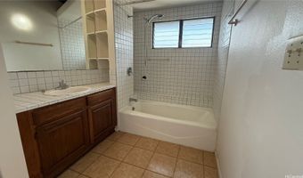427 Paumakua Pl 2nd Floor, Kailua, HI 96734