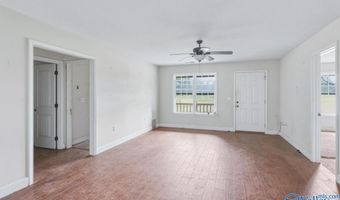 240 Riddle Rd, Albertville, AL 35950