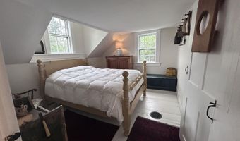 66 High St, Bath, ME 04530