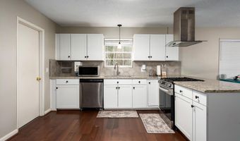 5353 SHADY CREST Rd, Adamsville, AL 35005