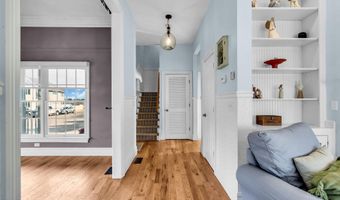 221 Magnolia Dr, Bayville, NJ 08721