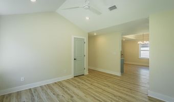 200 13th St, Apalachicola, FL 32320