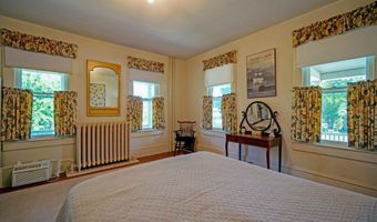 338 MARKET St, Lewes, DE 19958