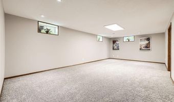2712 9th Ave, Anoka, MN 55303