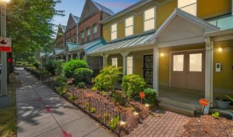 3709 GRANT Pl NE B, Washington, DC 20019
