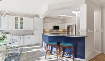 19 Hampton Cir, Bluffton, SC 29909