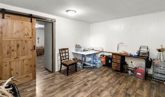 228 Lake Hills Ct, Bigfork, MT 59911