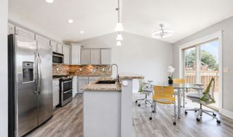 2013 NW Woodland Ct, Ankeny, IA 50023