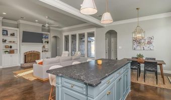 400 Halifax Cir, Benton, LA 71006