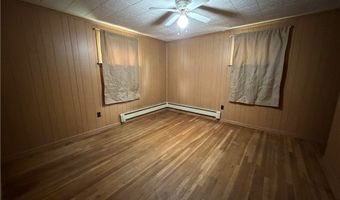 318 Penn Ave 2, Aliquippa, PA 15001