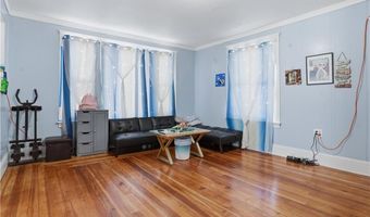 872 Lonsdale Ave, Central Falls, RI 02863