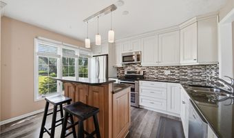 824 S Chillicothe Rd 2, Aurora, OH 44202