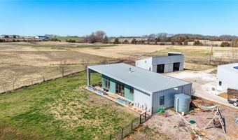 1564 N 450th Rd, Baldwin City, KS 66006