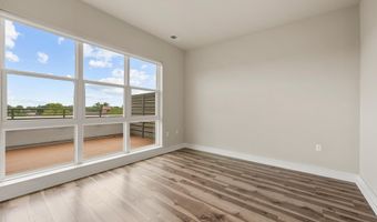 1800 MOUNT VERNON Ave 401, Alexandria, VA 22301