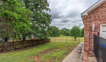 3829 Tpc Dr, Alma, AR 72921