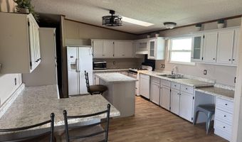 180 Snell Rd, Carrizozo, NM 88301