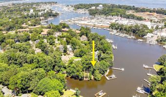 703 A GLENDON Ave, Annapolis, MD 21403