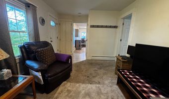 99 Coolidge Ave, Bennington, VT 05201