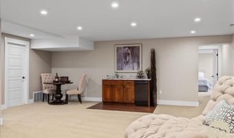 6801 Skycrest Dr, Billings, MT 59106