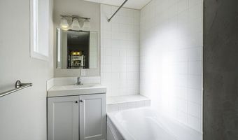 563 Rock - 152 Maple St, Ashland, OR 97520