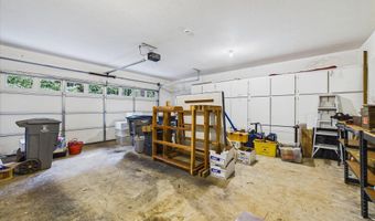 1195 Diamond Dr, Arcata, CA 95521