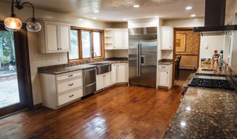 449 COUNTRY CLUB Ln, Pinedale, WY 82941