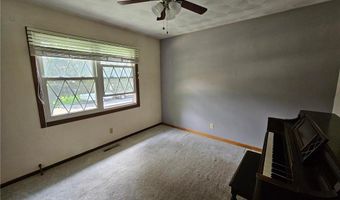 2161 Highland Ave, Albert Lea, MN 56007