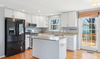 7916 FRYE Rd, Alexandria, VA 22309
