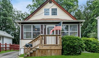 833 Lincoln St, Middletown, NJ 07748