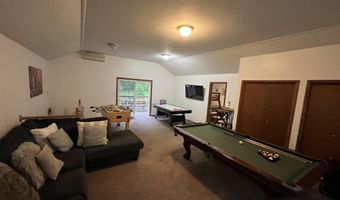 158 Kiowa Ln, Albrightsville, PA 18210