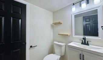 111 KAHULUI BEACH Rd D-321, Kahului, HI 96732